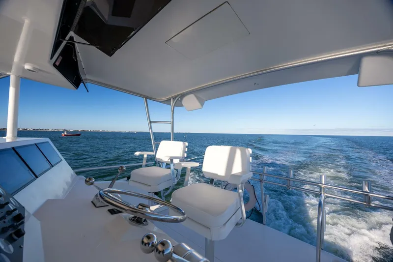 Slide: The Image of 1998 Viking 50 Convertible - 5803399