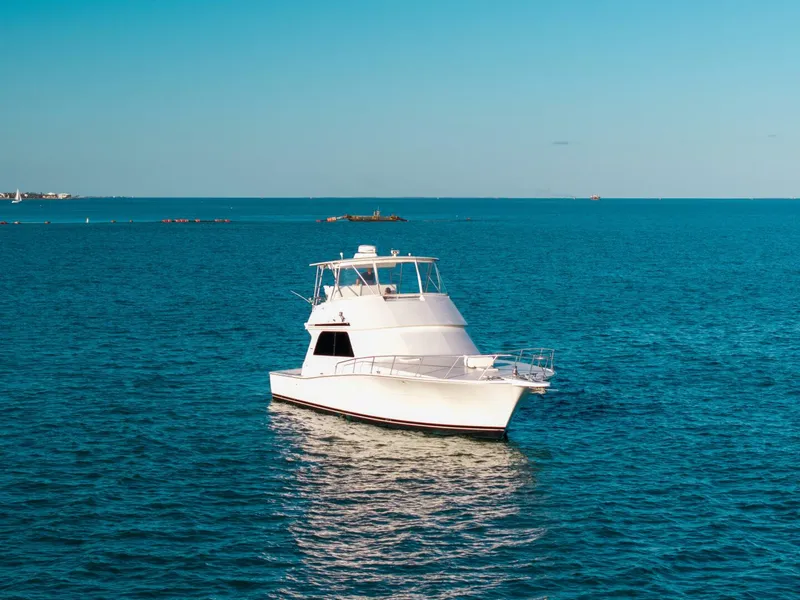 Slide: The Image of 1998 Viking 50 Convertible - 5803583