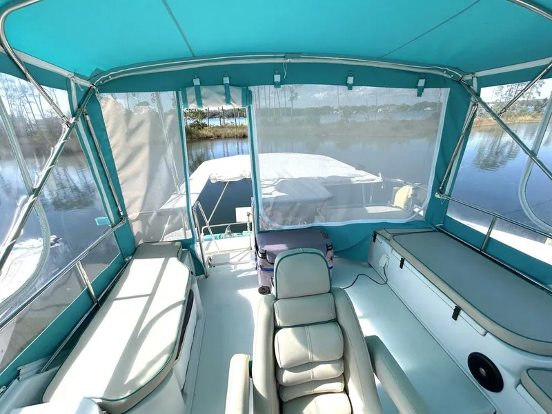 Slide: The Image of PDQ 34 Power Catamaran 2004 - 5803444