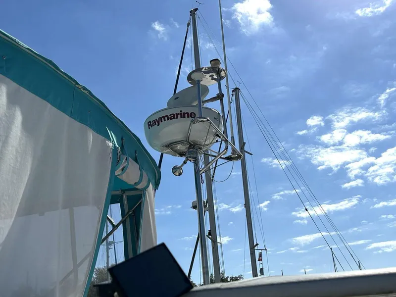 Slide: The Image of PDQ 34 Power Catamaran 2004 - 5803446