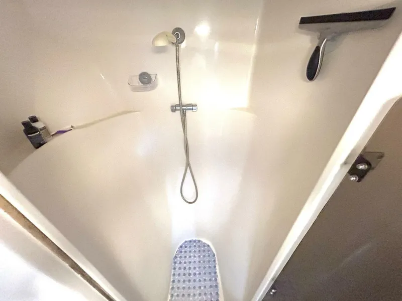 Slide: The Image of PDQ 34 Power Catamaran 2004 - 5803477