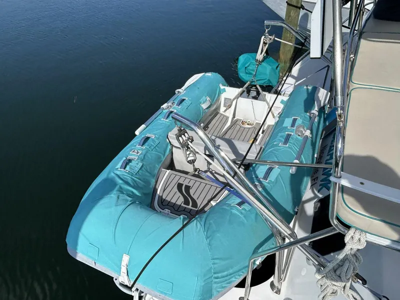 Slide: The Image of PDQ 34 Power Catamaran 2004 - 5803520