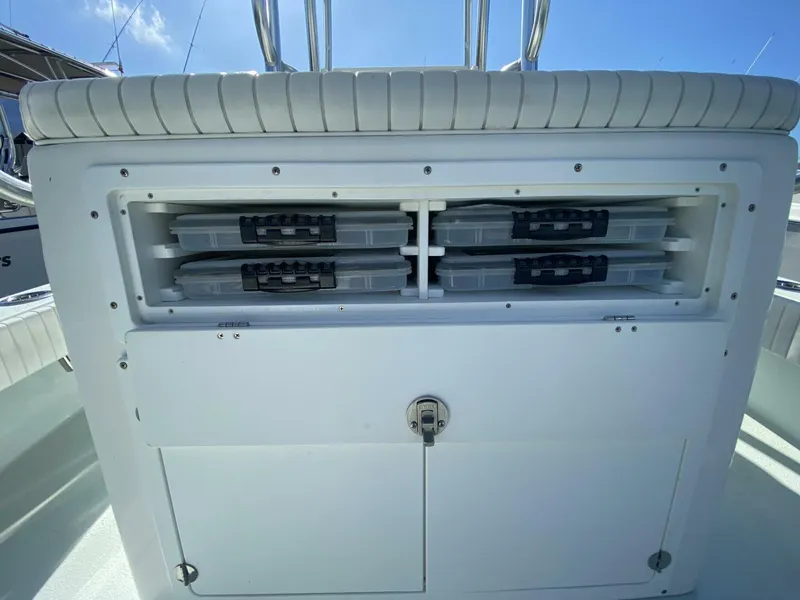 Slide: The Image of 2023 Dorado 25 SE - Helm Seating - 5835739