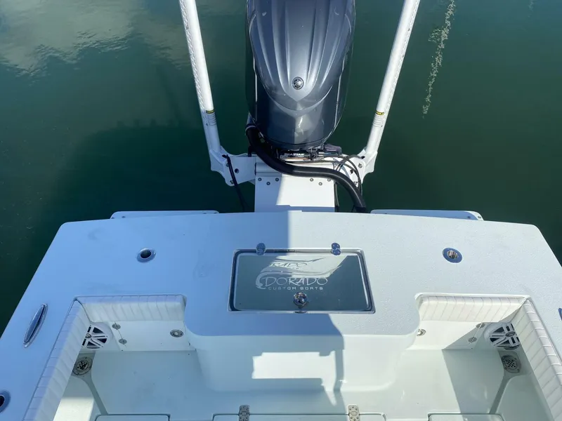 Slide: The Image of 2023 Dorado 25 SE - Livewell - 5835730