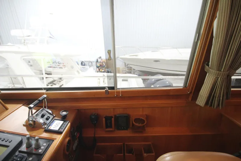 Slide: The Image of Grand Banks 49 Eastbay SX 2007 - 5803721