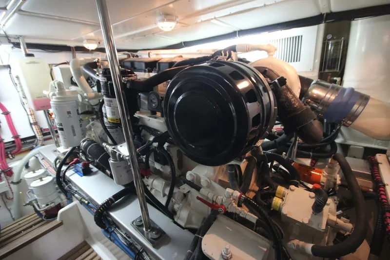 Slide: The Image of Grand Banks 49 Eastbay SX 2007 - 5803746