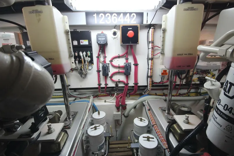 Slide: The Image of Grand Banks 49 Eastbay SX 2007 - 5803747