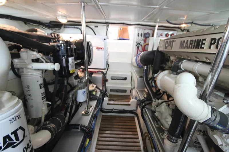 Slide: The Image of Grand Banks 49 Eastbay SX 2007 - 5803751