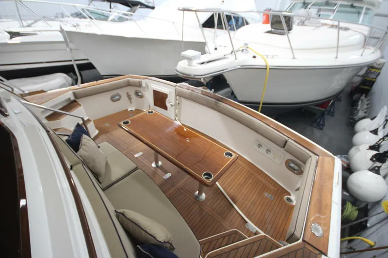 Slide: The Image of Grand Banks 49 Eastbay SX 2007 - 5803771