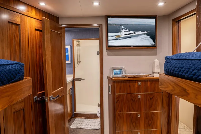 Slide: The Image of 2018 Viking 80 Enclosed Bridge - SILVERTIME - 5808688