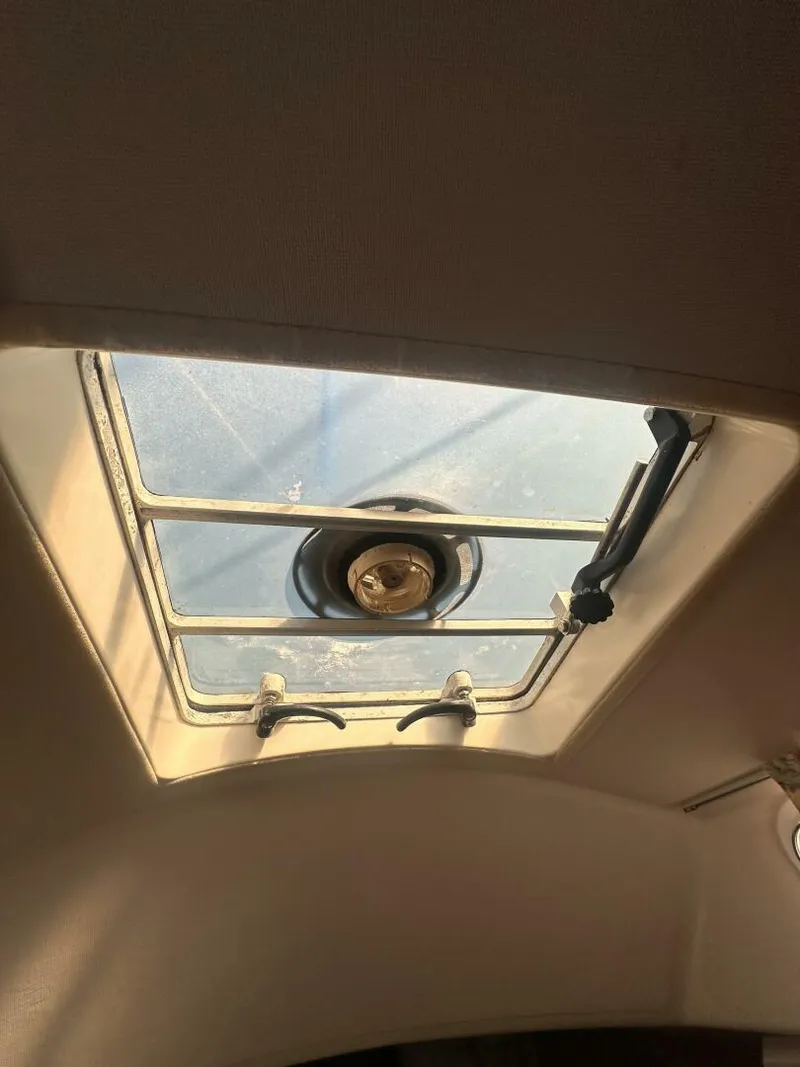 Slide: The Image of Sabre 34 1984 - 5960519