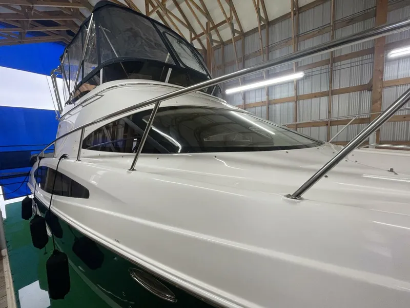 Slide: The Image of Regal 3880 Commodore 2004 - 5804467