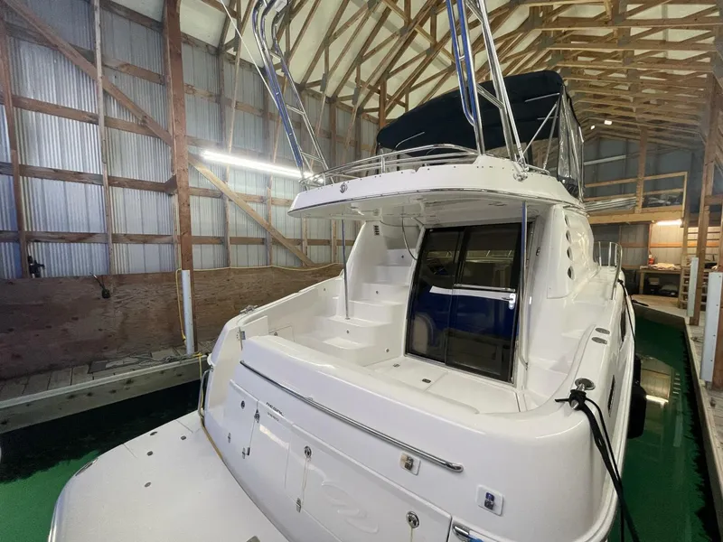 Slide: The Image of Regal 3880 Commodore 2004 - 5804459