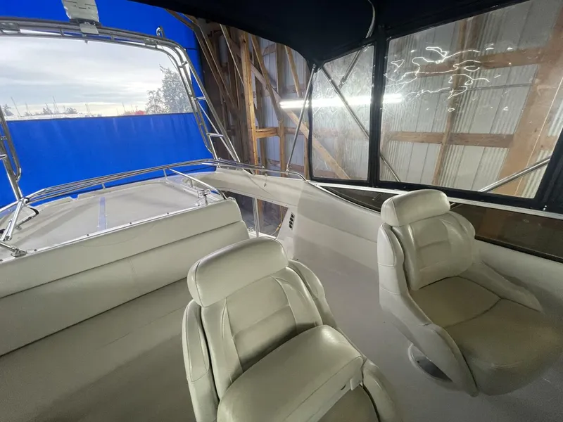 Slide: The Image of Regal 3880 Commodore 2004 - 5804474