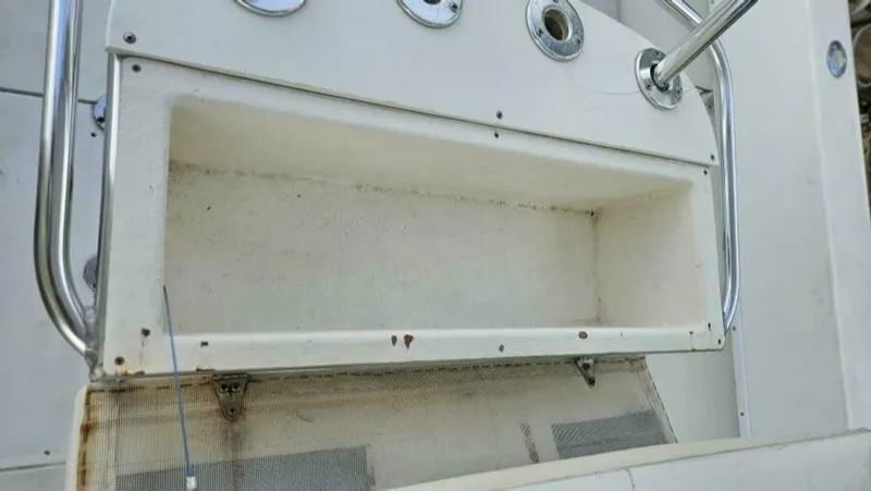 Slide: The Image of Contender 31 2002 - 5804714