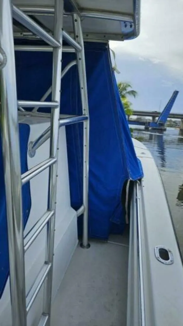 Slide: The Image of Contender 31 2002 - 5804729