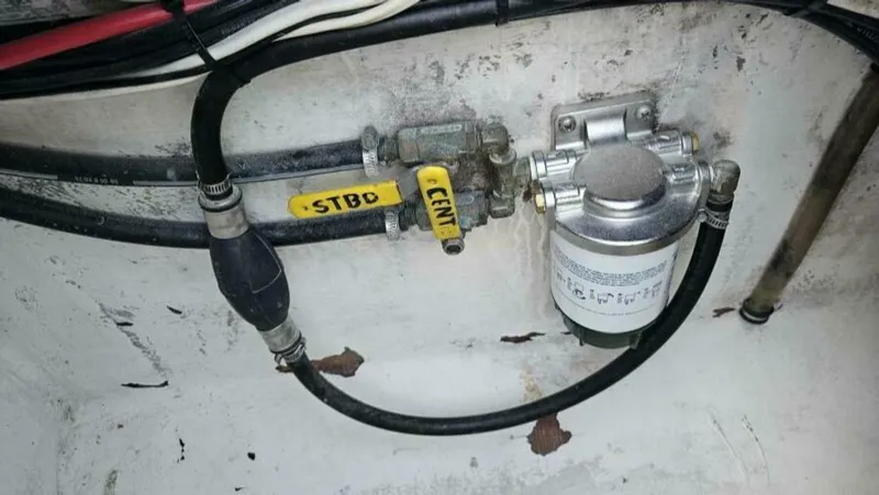 Slide: The Image of Contender 31 2002 - 5804744