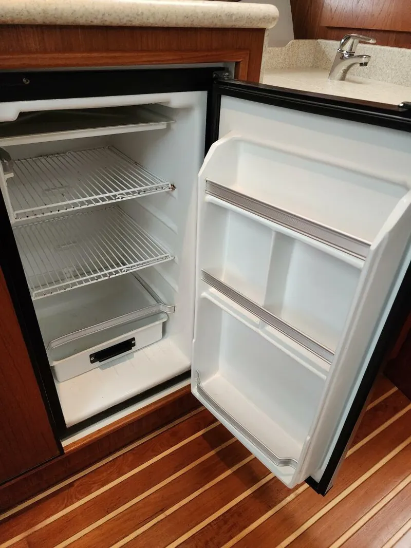 Slide: The Image of Tiara 3500 Open 2001 - 5804890