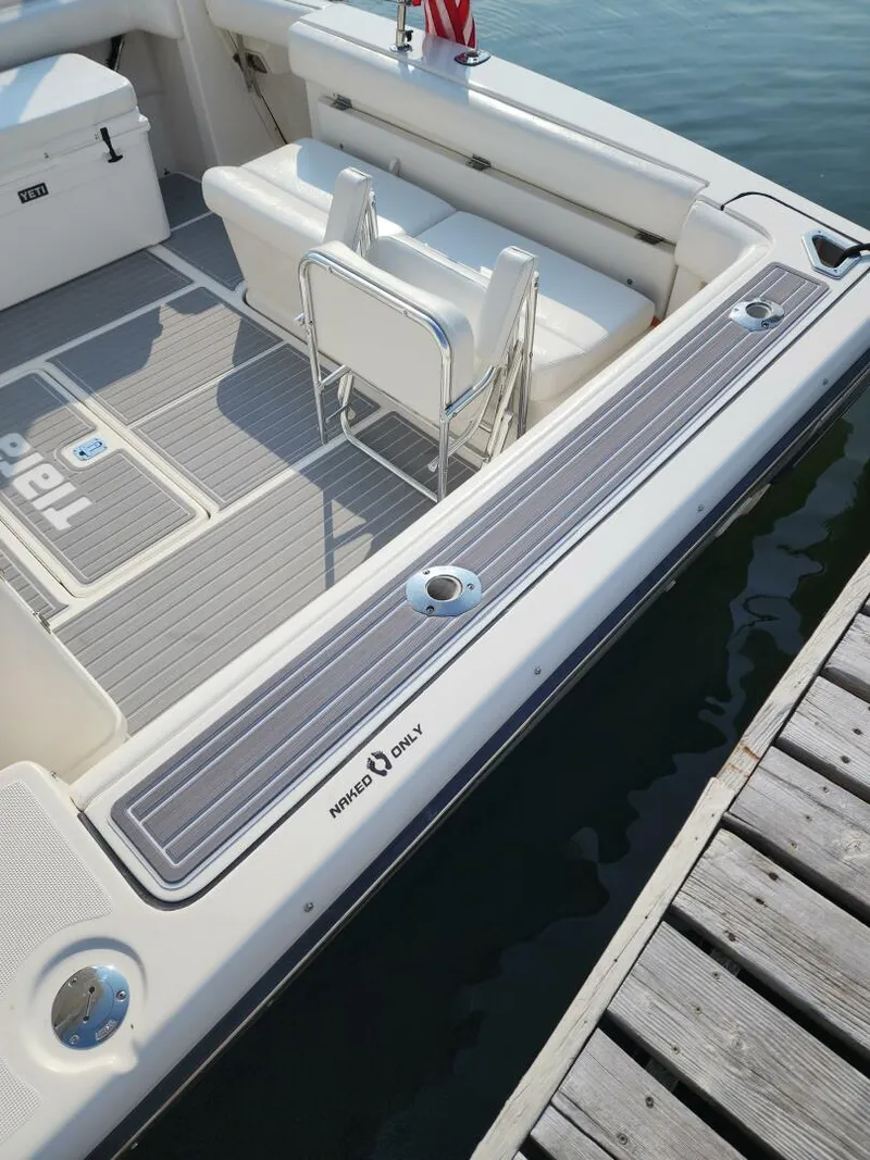 Slide: The Image of Tiara 3500 Open 2001 - 5804895