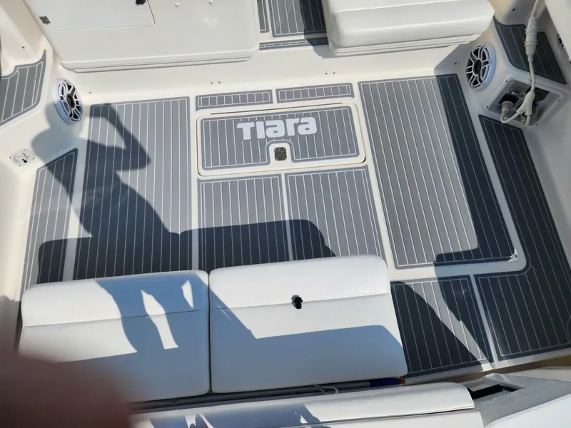 Slide: The Image of Tiara 3500 Open 2001 - 5804873