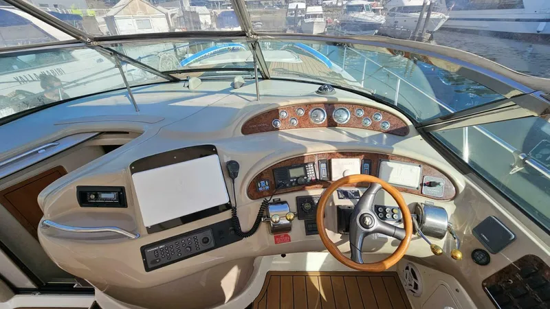 Slide: The Image of Sea Ray 460 Sundancer 1999 - 5805488