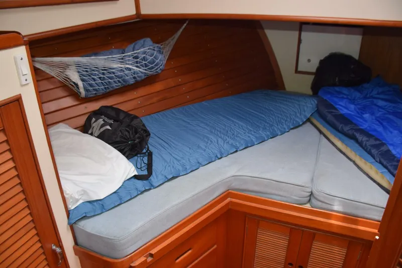 Slide: The Image of Forward stateroom with V- berth and teak hull side cladding - 5805839