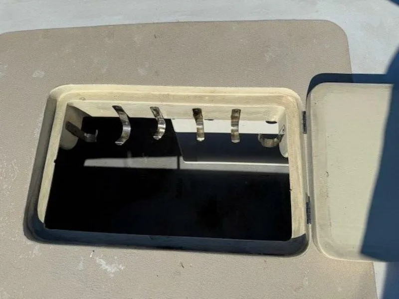 Slide: The Image of Jarvis Newman 32 1975 - 5805923