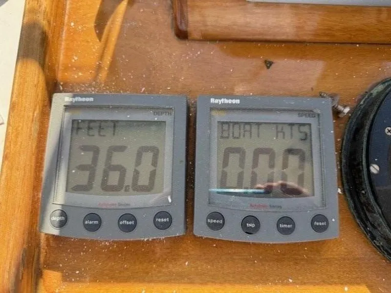 Slide: The Image of Jarvis Newman 32 1975 - 5805931