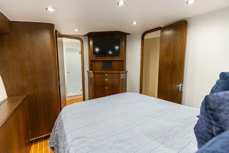 Slide: The Image of 2000 Sunny Briggs 64 Convertible-Buggy Washer - 5806450