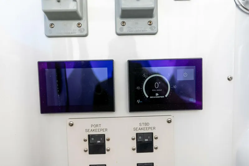 Slide: The Image of 2000 Sunny Briggs 64 Convertible-Buggy Washer - 5806476