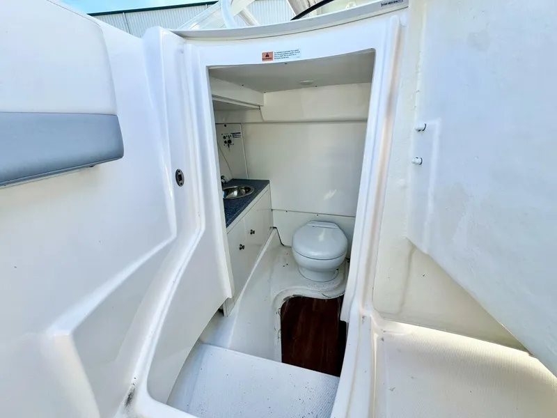 Slide: The Image of Robalo R317 2021 - 5806839