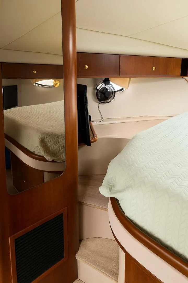 Slide: The Image of Cruisers 3870 Esprit 1999 - 5806888