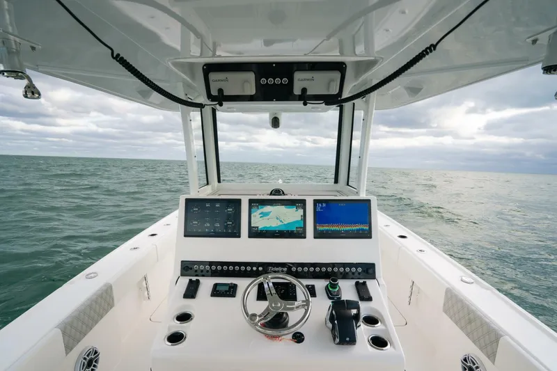 Slide: The Image of TideLine Boats 365 2024 - 5807194