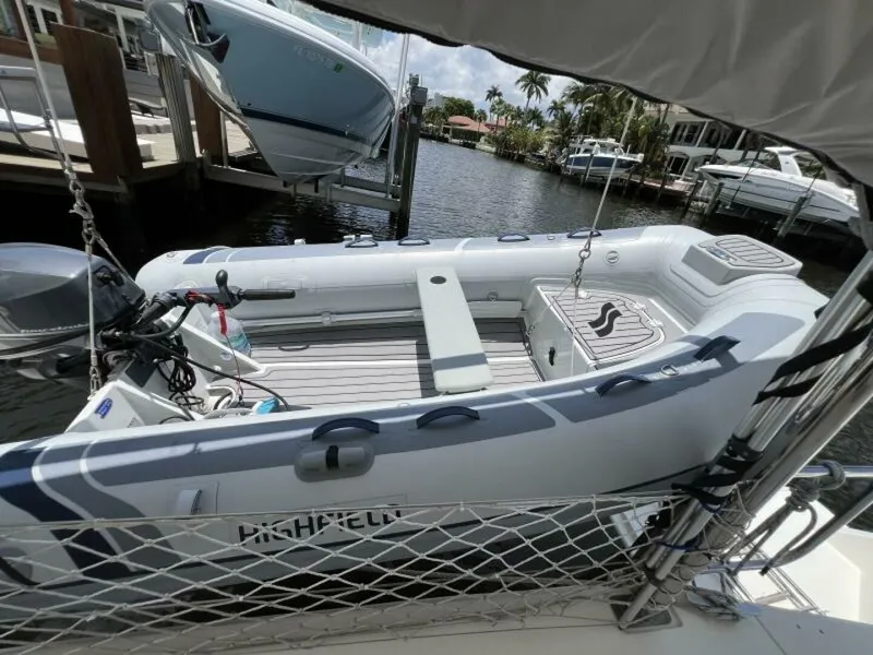 Slide: The Image of Leopard 40 Owners Version 2017 - 5807633