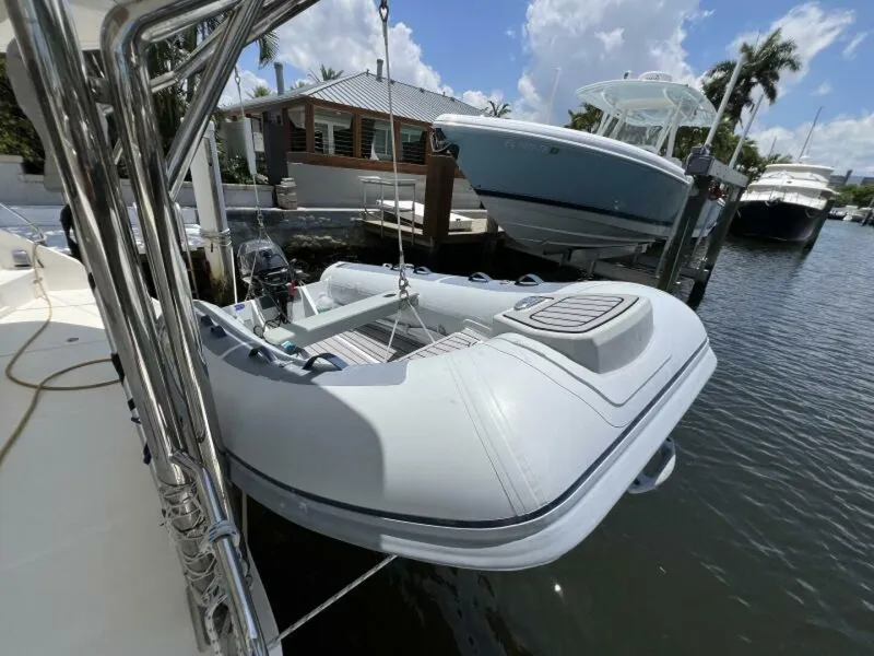 Slide: The Image of Leopard 40 Owners Version 2017 - 5807634