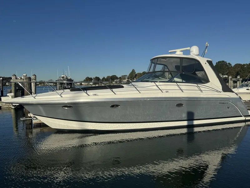 The Image of Formula 40 Performance Cruiser 2005 - 5807667