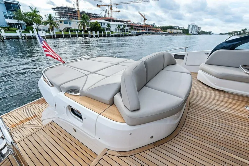 Slide: The Image of Princess V55 2021 - 5807725