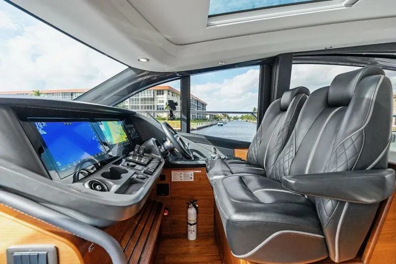 Slide: The Image of Princess V55 2021 - 5807728