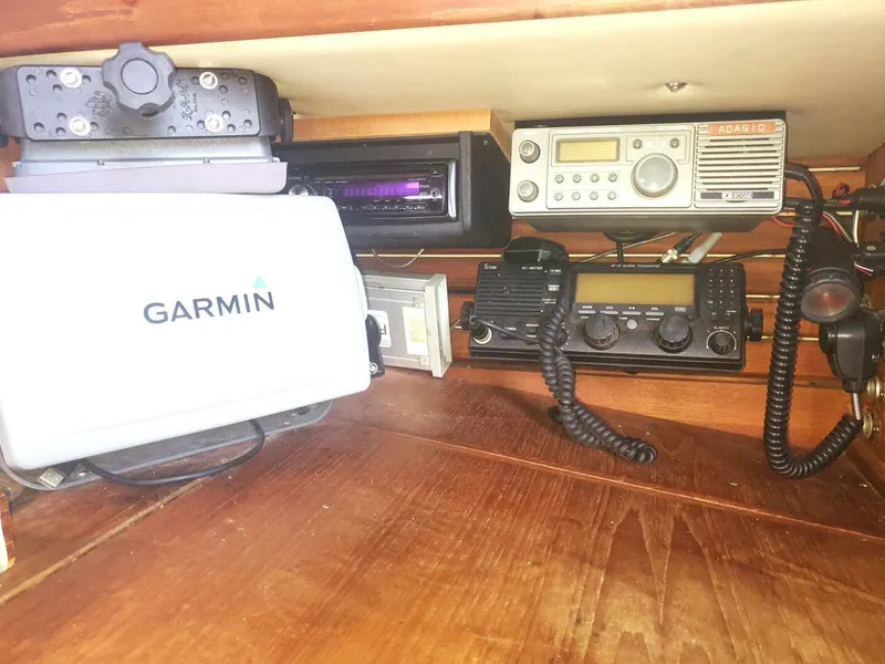 Slide: The Image of Pacific Seacraft Cutter 1989 - 5836589