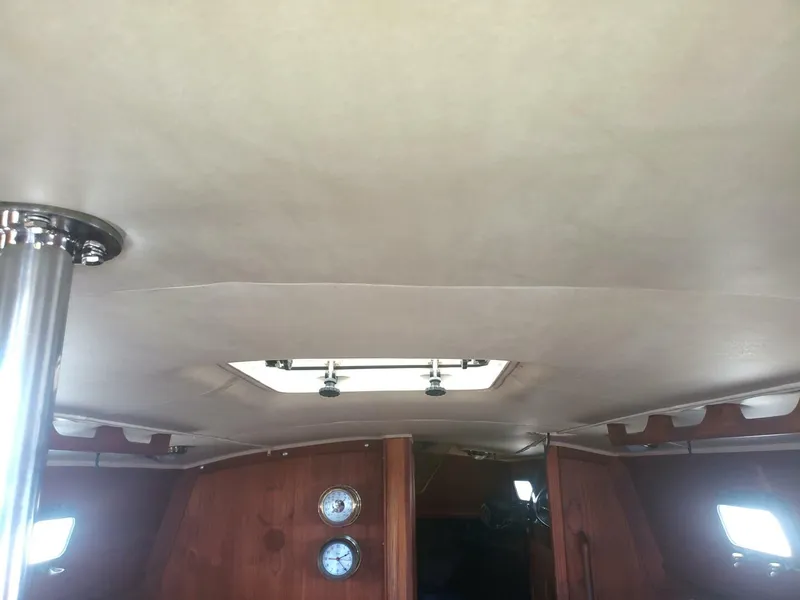 Slide: The Image of Pacific Seacraft Cutter 1989 - 5836588