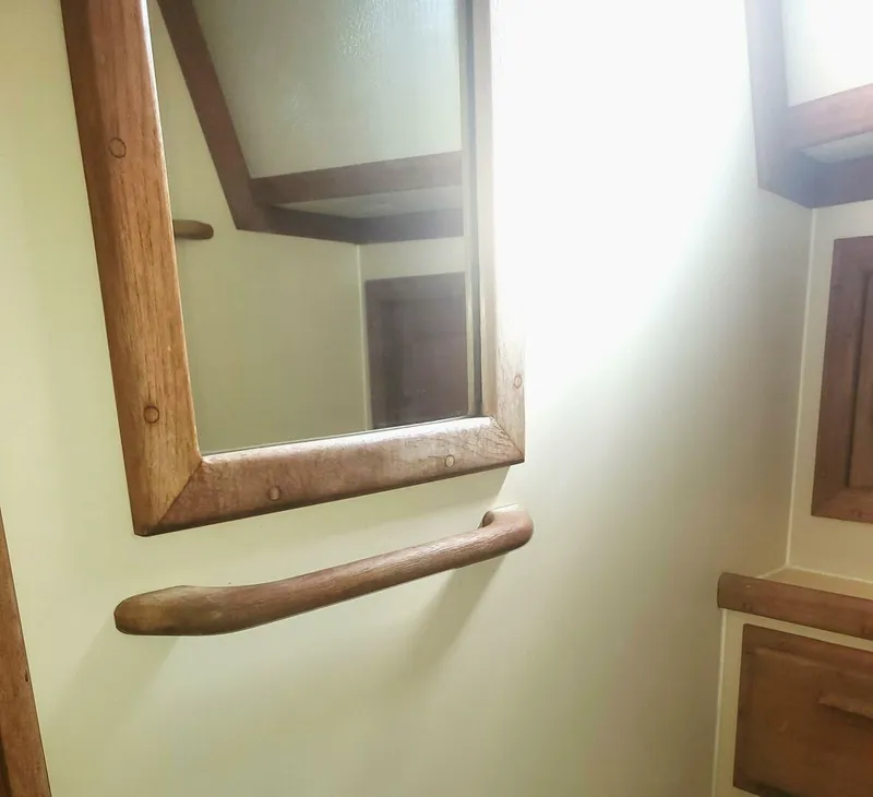 Slide: The Image of Pacific Seacraft Cutter 1989 - 5836614