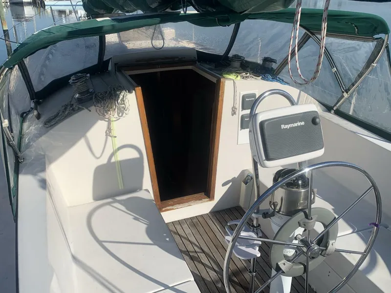 Slide: The Image of Nonsuch Ultra 30 1987 - 5811029