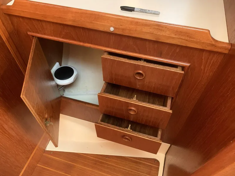 Slide: The Image of Nonsuch Ultra 30 1987 - 5810957