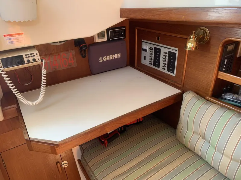 Slide: The Image of Nonsuch Ultra 30 1987 - 5810950