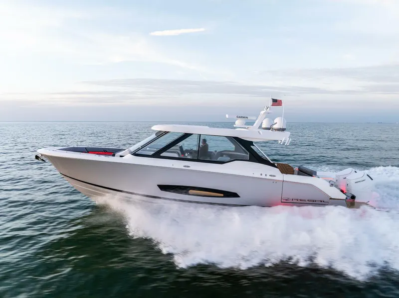 The Image of Regal LX43 2026 - 5808208