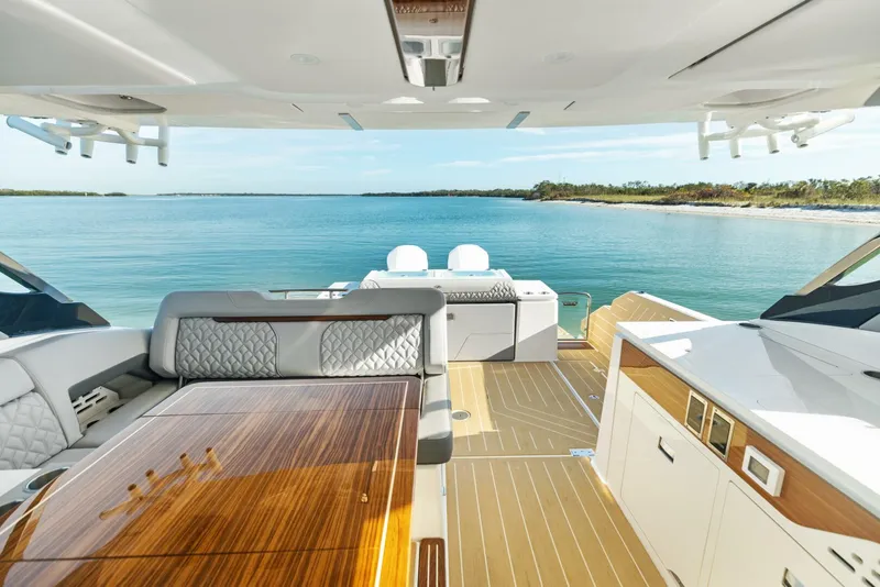 Slide: The Image of Regal LX43 2026 - 5808212