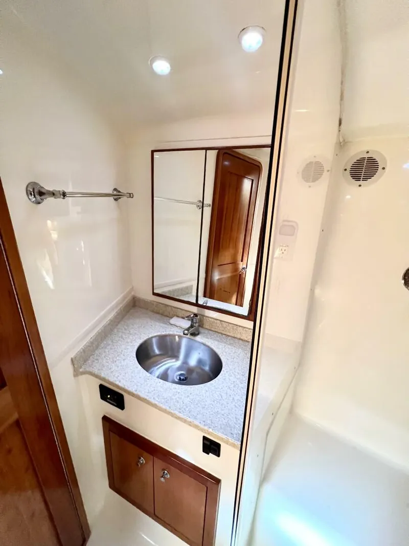 Slide: The Image of Albemarle 41 Express 2007 - 5808348