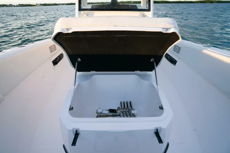 Slide: The Image of Sea Fox 268 Commander 2025 - 5808406