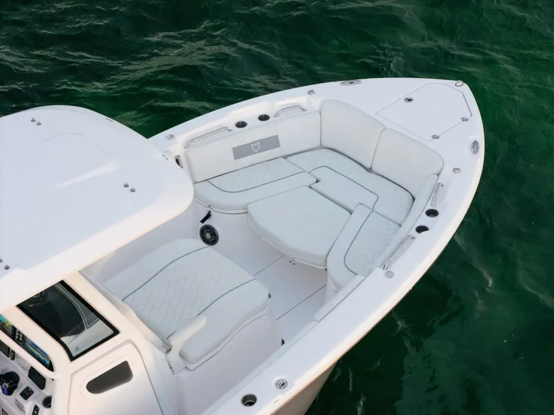 Slide: The Image of Sea Fox 268 Commander 2025 - 5808390