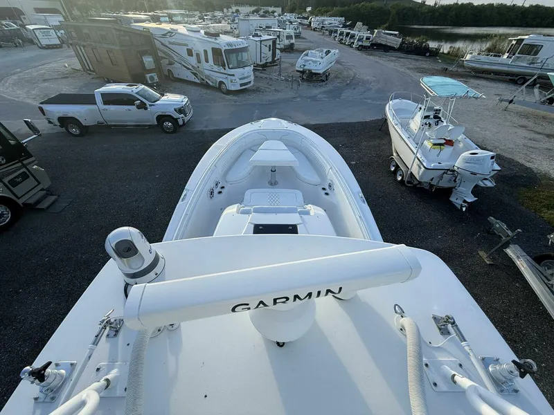 Slide: The Image of Edgewater 370 2018 - 5808577